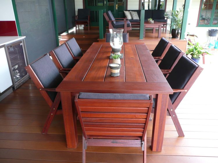 Jarrah Chairs: Is Jarrah a Perfect Material for Outdoor Furniture?