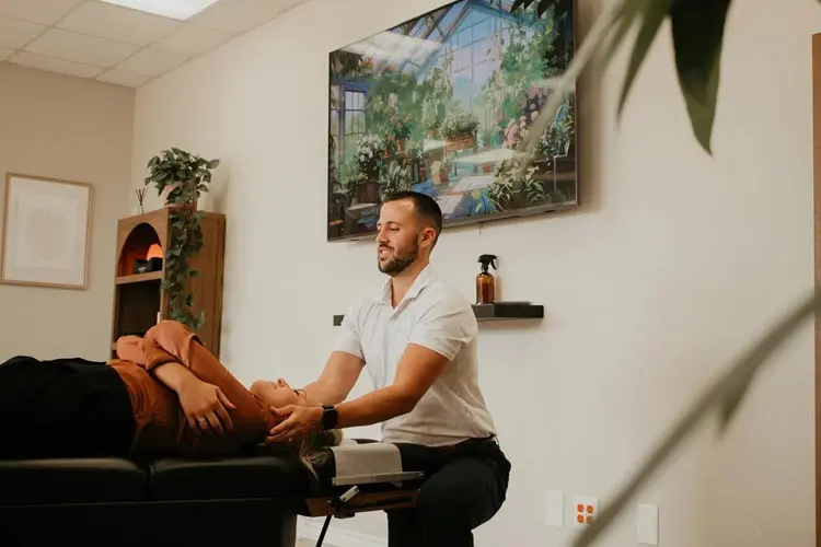How Chiropractic Treatment Supports Emotional and Physical Health