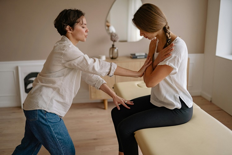 Chiropractic Care for Postpartum Recovery and Women’s Wellness
